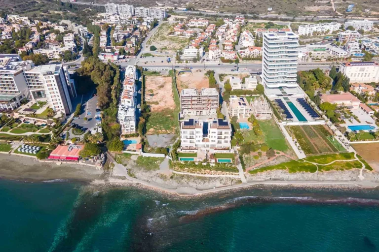 6+ Bedroom House for Sale in Parekklisia, Limassol District