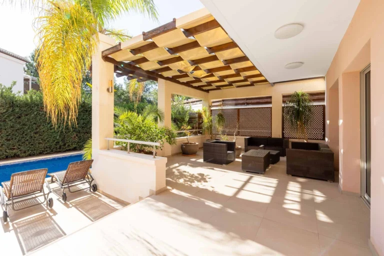 3 Bedroom House for Sale in Agios Tychonas, Limassol District