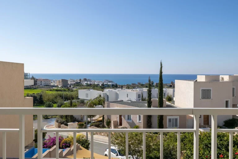 3 Bedroom House for Sale in Chlorakas, Paphos District