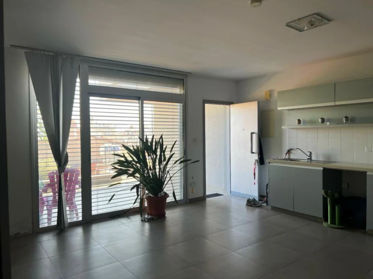 Building for Sale in Limassol – Katholiki