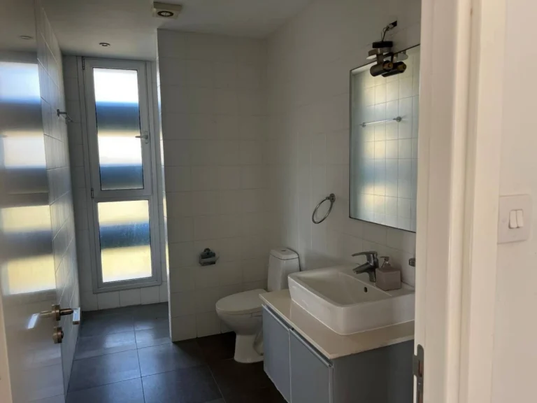 Building for Sale in Limassol – Katholiki