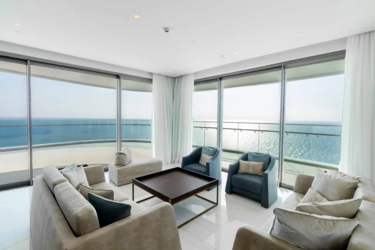 5 Bedroom Apartment for Sale in Germasogeia, Limassol District