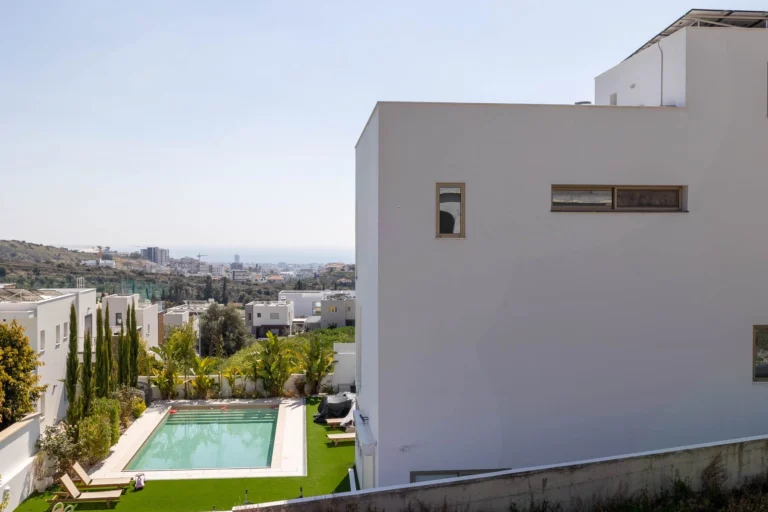 4 Bedroom House for Sale in Limassol – Agios Athanasios