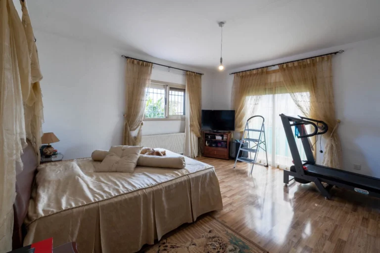 5 Bedroom House for Sale in Limassol – Agia Fyla
