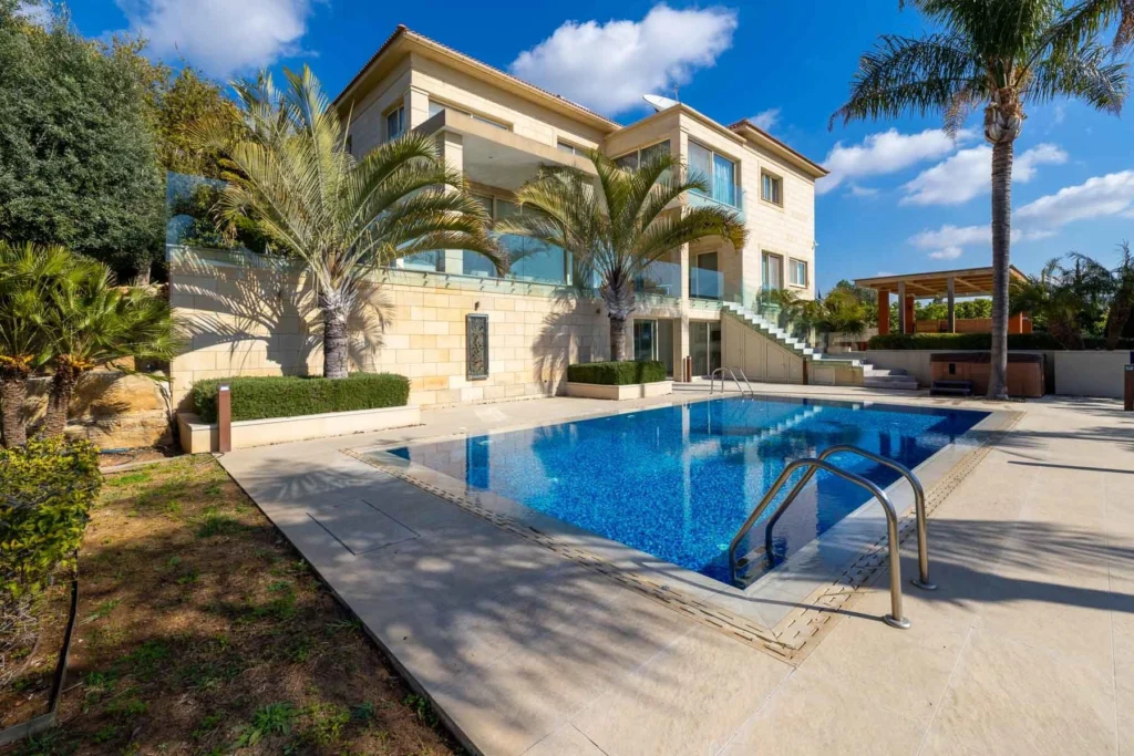 5 Bedroom House for Sale in Germasogeia, Limassol District