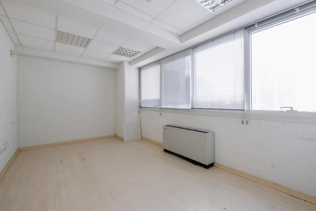 Office for Sale in Nicosia – Trypiotis