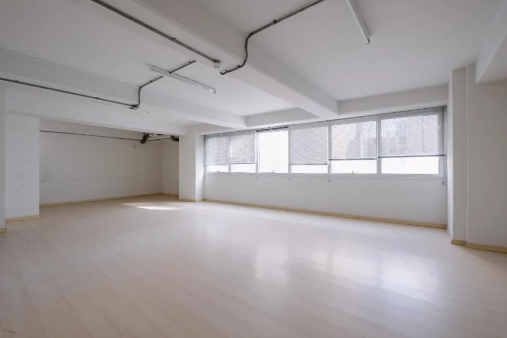 Office for Sale in Nicosia – Trypiotis