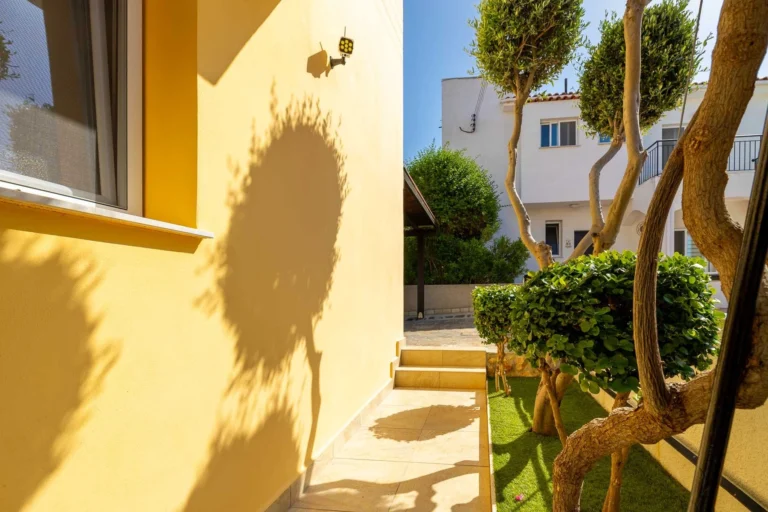 3 Bedroom House for Sale in Pegeia, Paphos District