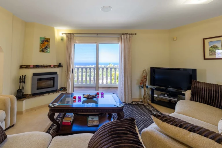 5 Bedroom House for Sale in Pegeia, Paphos District