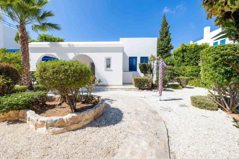 4 Bedroom House for Sale in Latchi (Lakki / Latsi), Paphos District