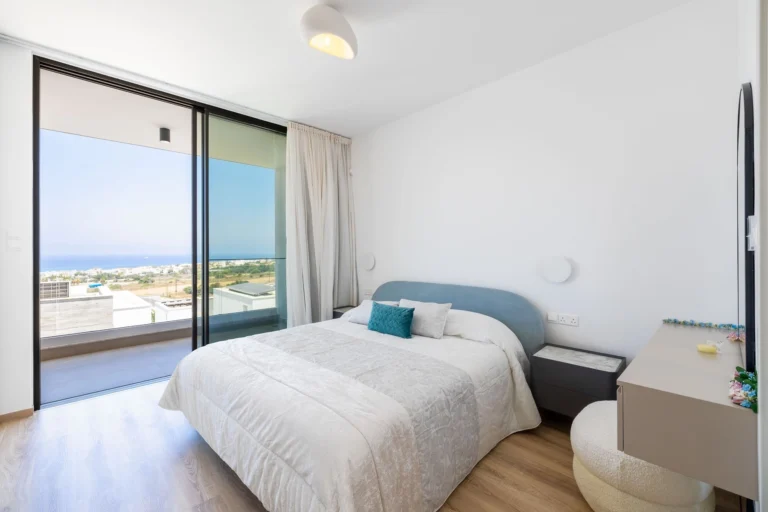 3 Bedroom House for Sale in Chlorakas, Paphos District