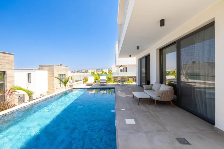 3 Bedroom House for Sale in Chlorakas, Paphos District
