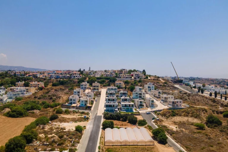 3 Bedroom House for Sale in Chlorakas, Paphos District