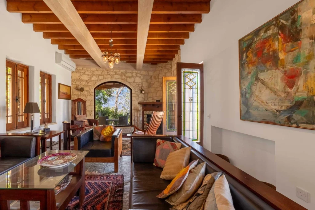 6+ Bedroom House for Sale in Kritou Tera, Paphos District