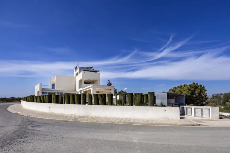 6+ Bedroom House for Sale in Liopetri, Famagusta District