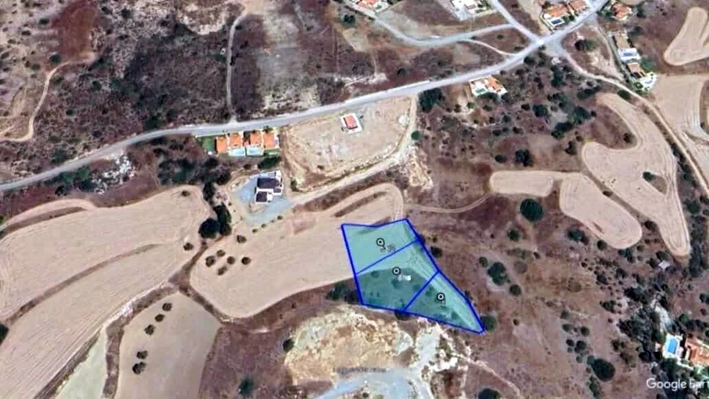 3,969m² Plot for Sale in Monagroulli, Limassol District