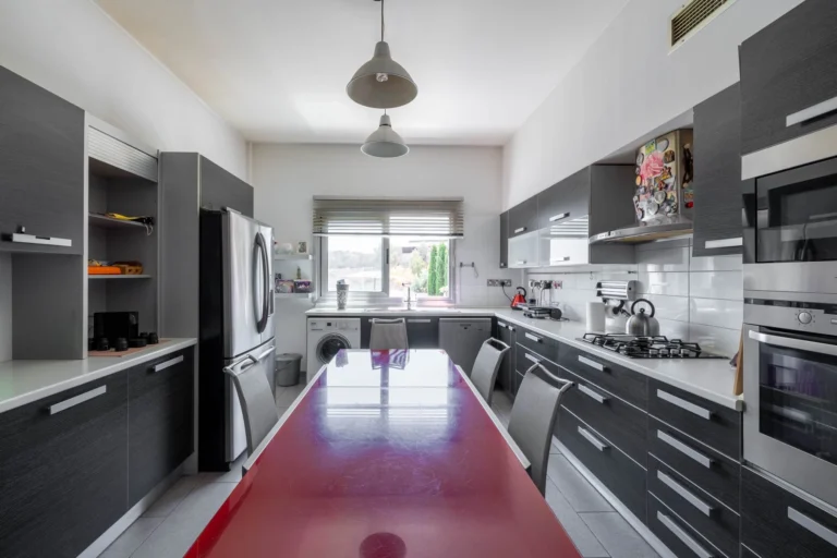 3 Bedroom House for Sale in Agios Tychonas, Limassol District