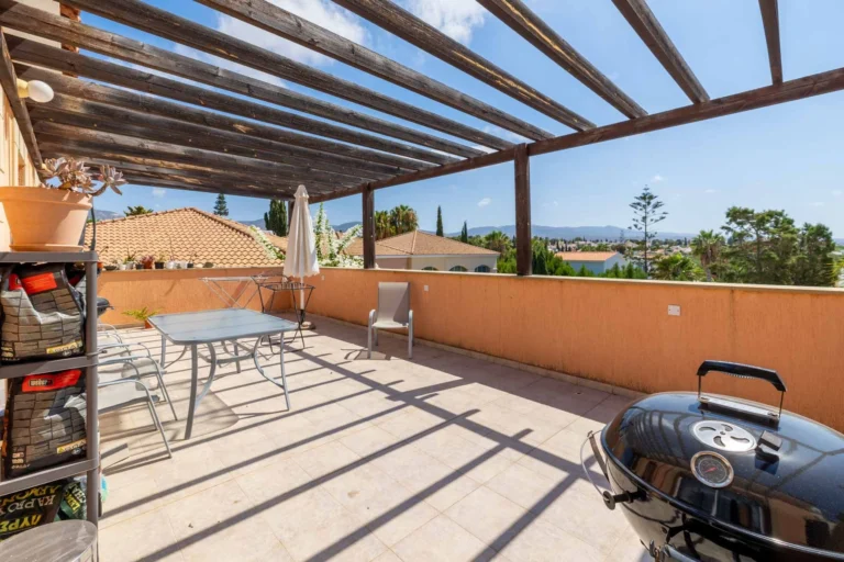 3 Bedroom Apartment for Sale in Pegeia, Paphos District