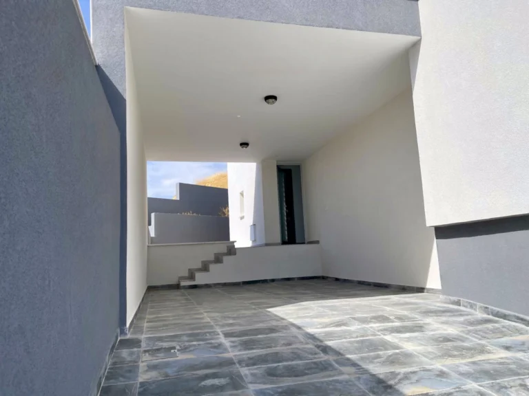 3 Bedroom House for Sale in Parekklisia, Limassol District