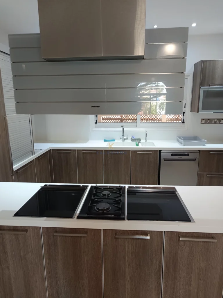 5 Bedroom House for Rent in Aradippou, Larnaca District