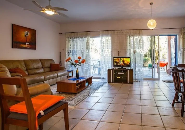 3 Bedroom House for Sale in Kato Paphos