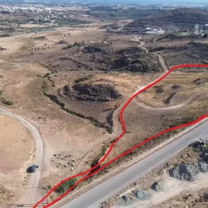 18,560m² Plot for Sale in Agia Varvara, Paphos District