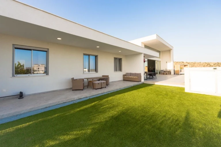 3 Bedroom House for Sale in Agia Paraskevi, Limassol District