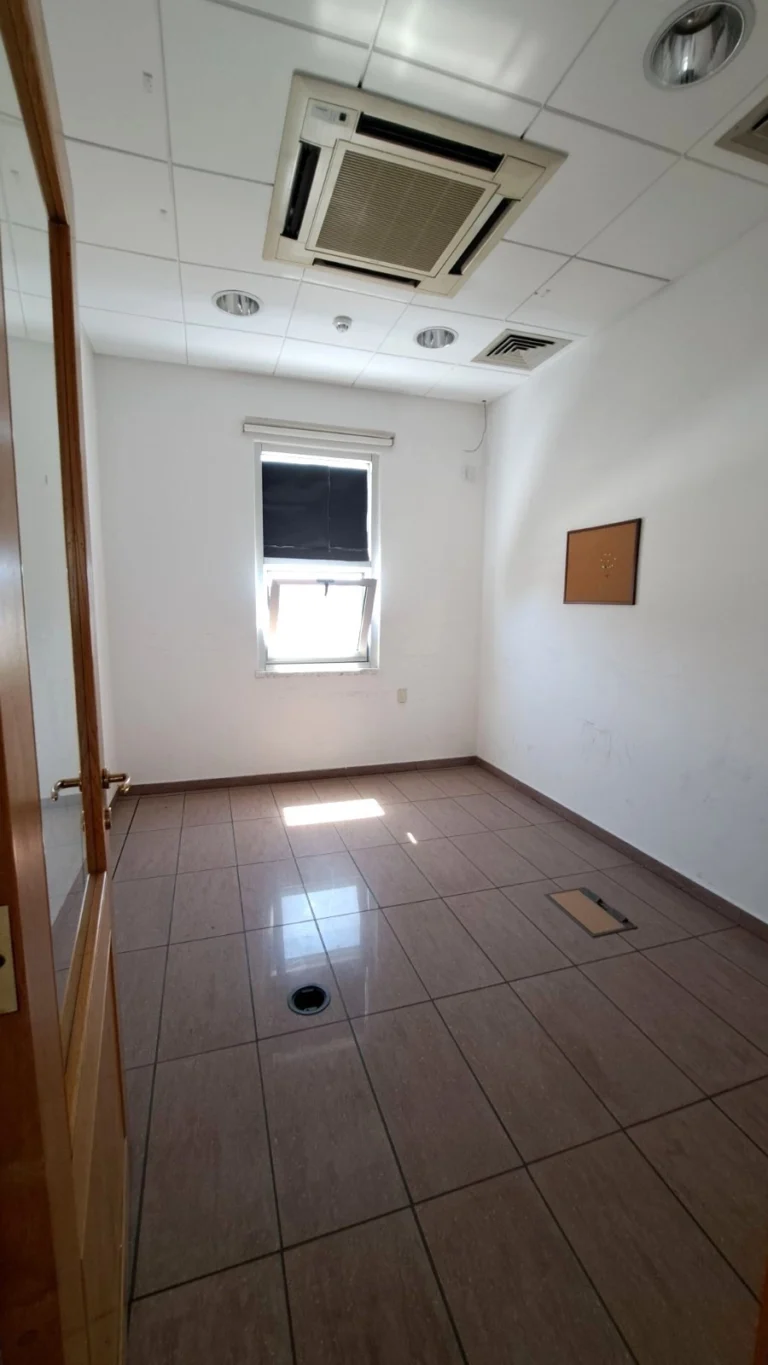 870m² Building for Rent in Agia Triada, Limassol District