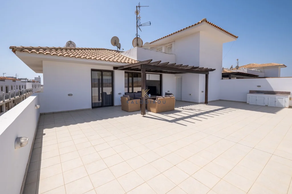 2 Bedroom Apartment for Rent in Tersefanou, Larnaca District