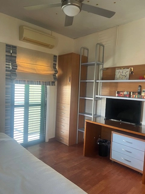 4 Bedroom Apartment for Rent in Agios Tychonas, Limassol District