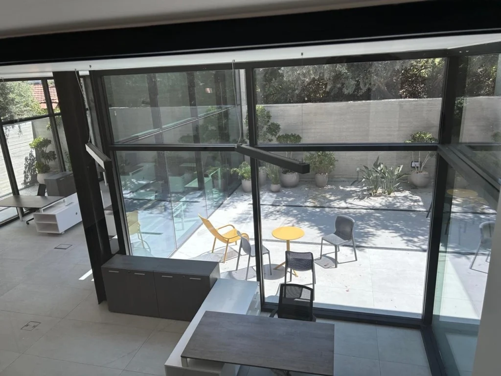 200m² Office for Rent in Limassol District