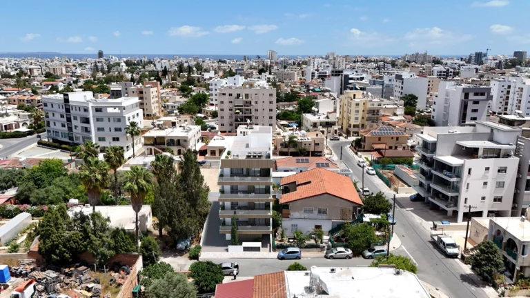 2 Bedroom Apartment for Sale in Larnaca – Chrysopolitissa