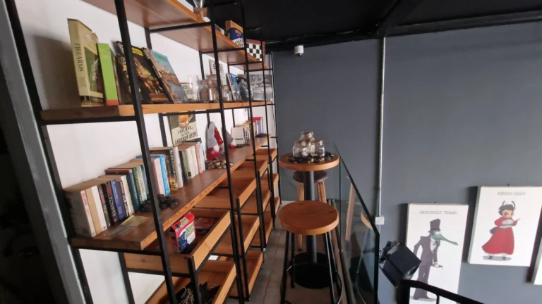 240m² Office for Sale