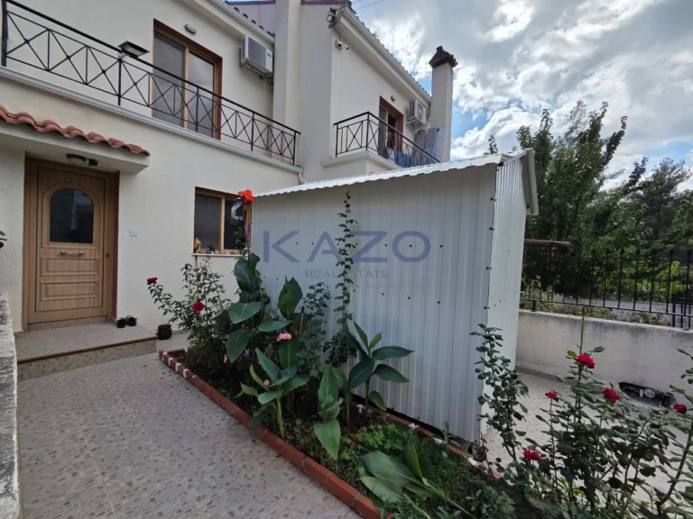4 Bedroom House for Sale in Moniatis, Limassol District