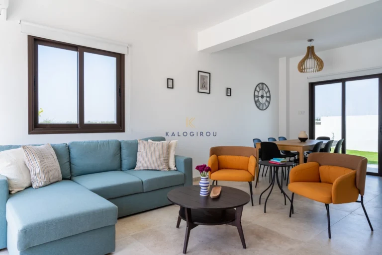 4 Bedroom House for Rent in Pervolia Larnacas