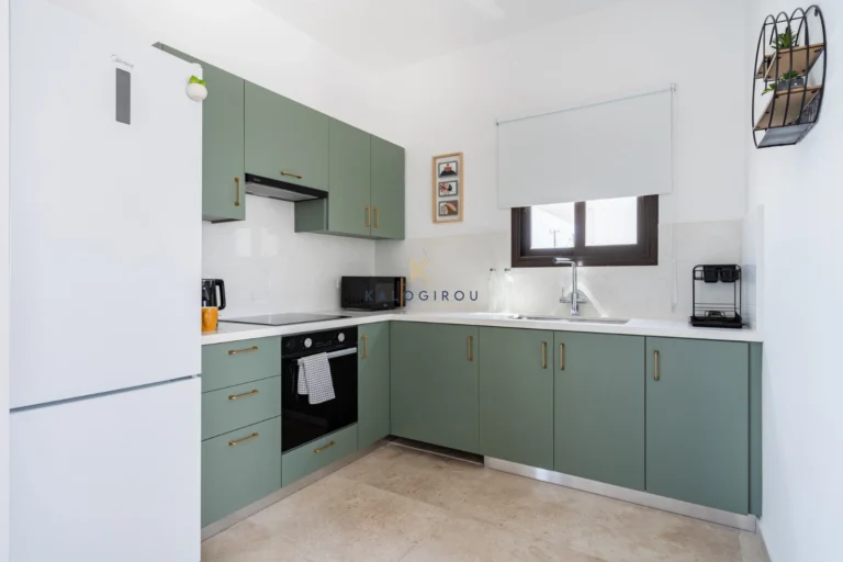 4 Bedroom House for Sale in Pervolia Larnacas