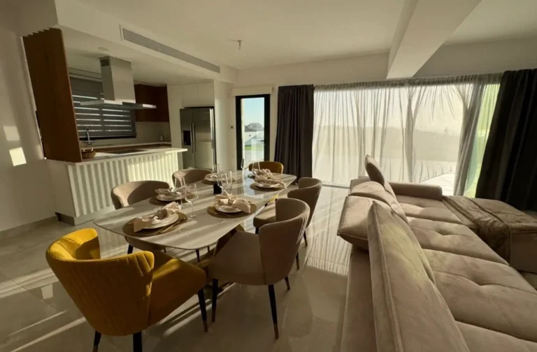 3 Bedroom Apartment for Sale in Kato Paphos