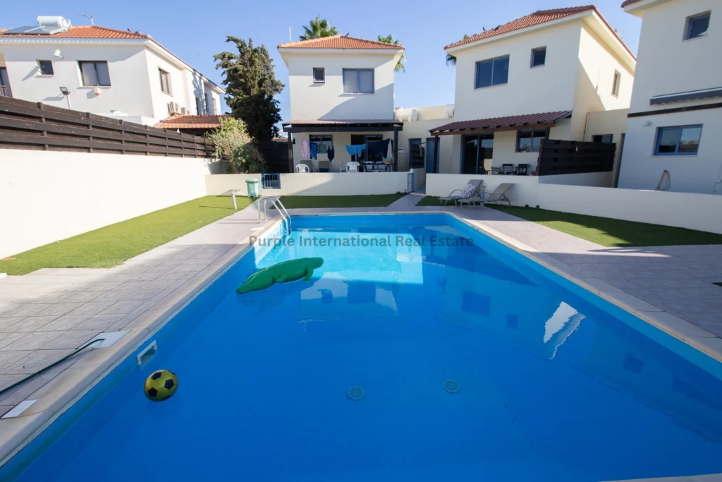 3 Bedroom House for Sale in Pyla, Larnaca District