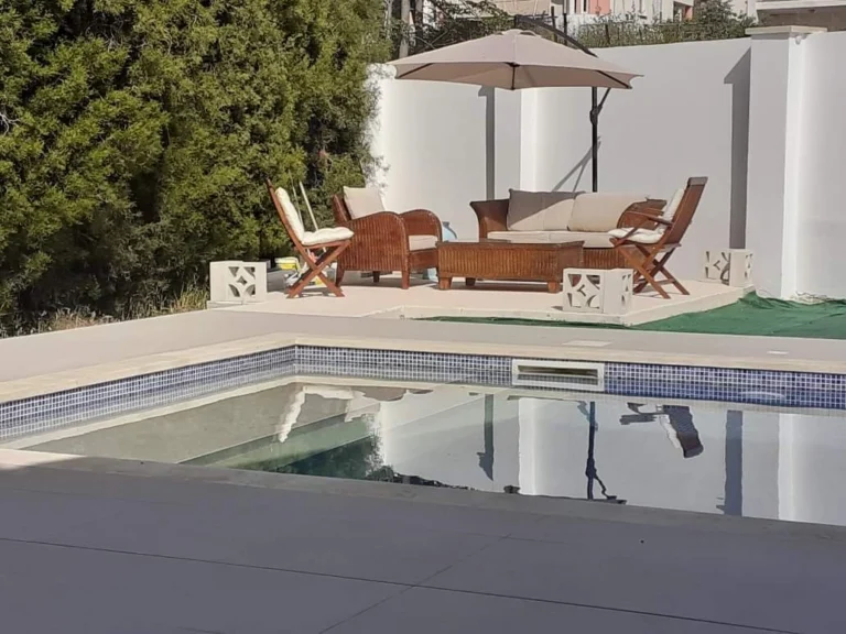 4 Bedroom House for Sale