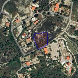 3,011m² Plot for Sale in Trimiklini, Limassol District
