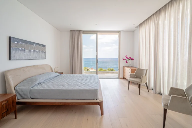 4 Bedroom House for Sale in Kissonerga, Paphos District