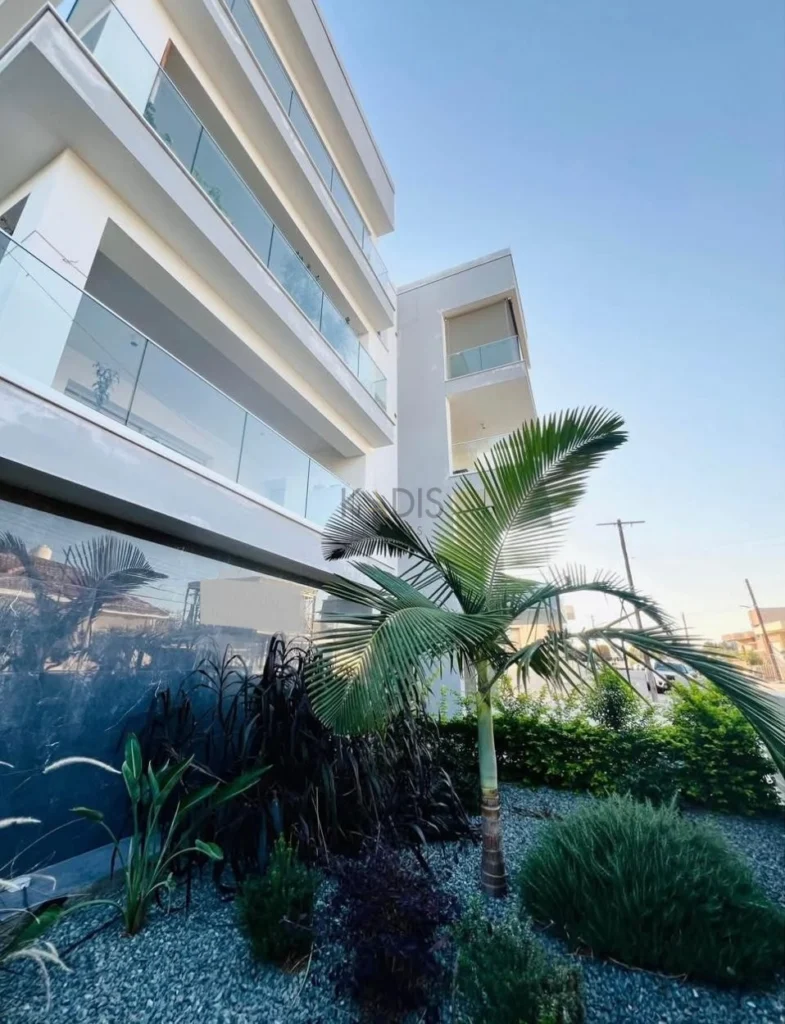 2 Bedroom Apartment for Rent in Limassol – Mesa Geitonia