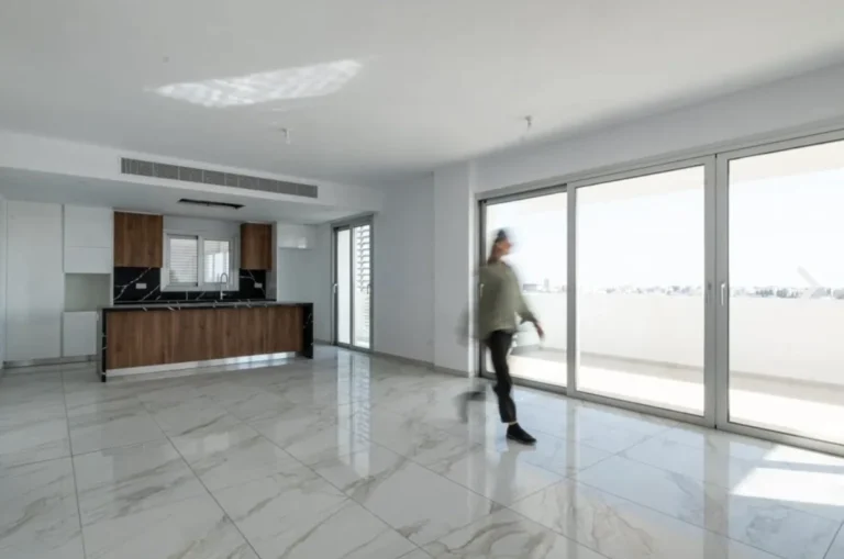 3 Bedroom Apartment for Sale in Strovolos, Nicosia District