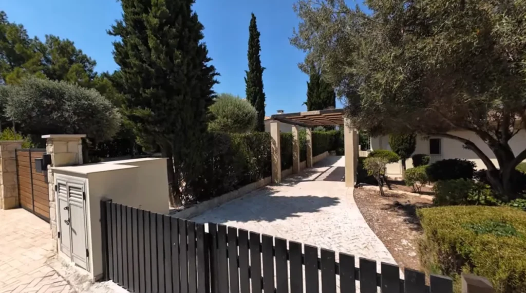 3 Bedroom House for Sale in Aphrodite Hills, Paphos District