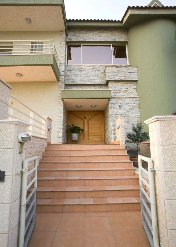 5 Bedroom House for Sale in Limassol – Agia Fyla