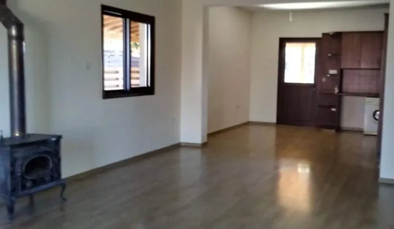 3 Bedroom House for Sale in Trachoni Lemesou, Limassol District