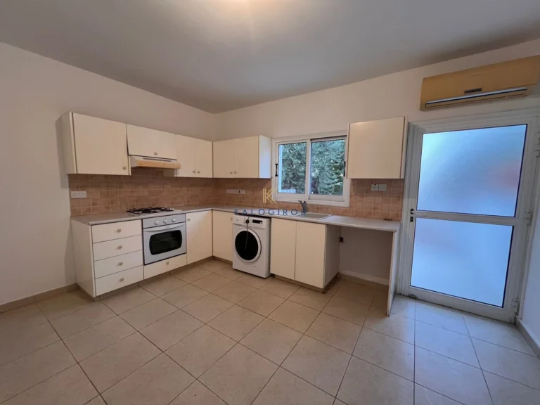 Cheap Houses and Villas for Sale Larnaca up to 200000 euro