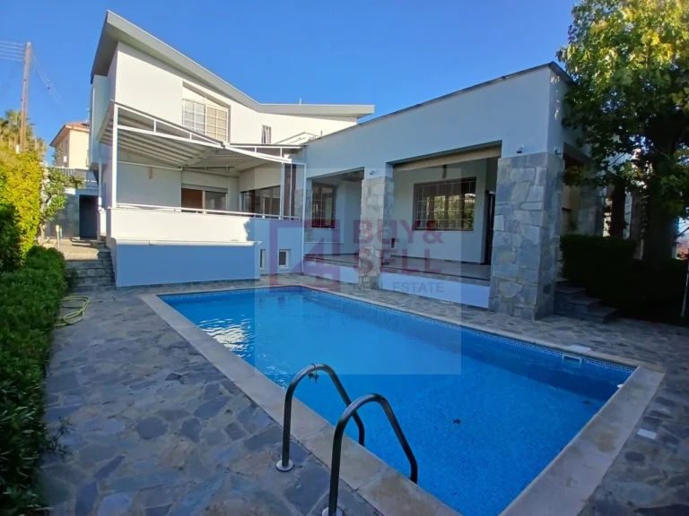 5 Bedroom House for Sale in Limassol – Agios Athanasios
