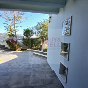 5 Bedroom House for Sale in Limassol – Agios Athanasios