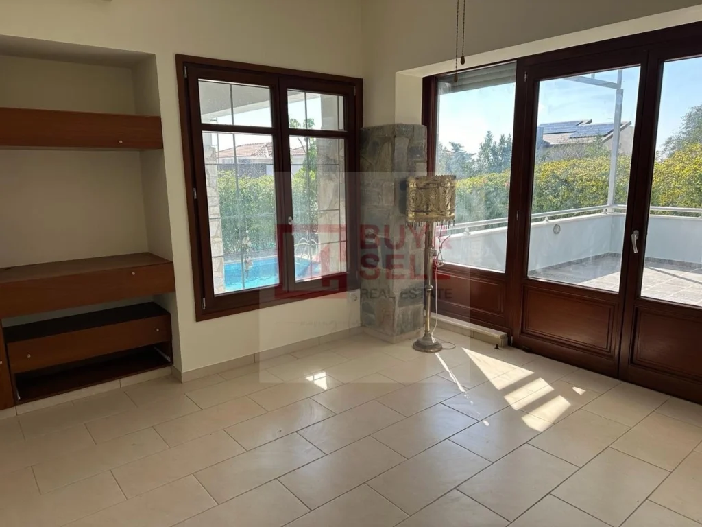 5 Bedroom House for Sale in Limassol – Agios Athanasios